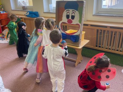 Haló pane KARNEVALE, račte dále....